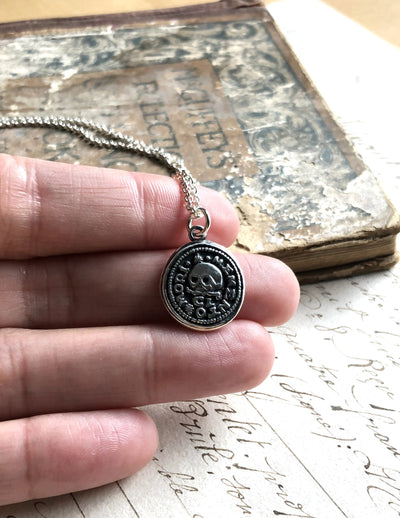 Skull Memento Mori Wax Seal Necklace - Remember Your Mortality